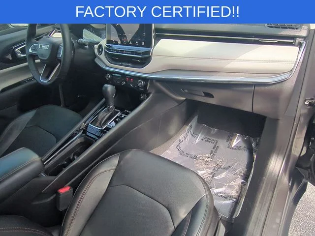Used 2022 Gray Jeep Limited image 37