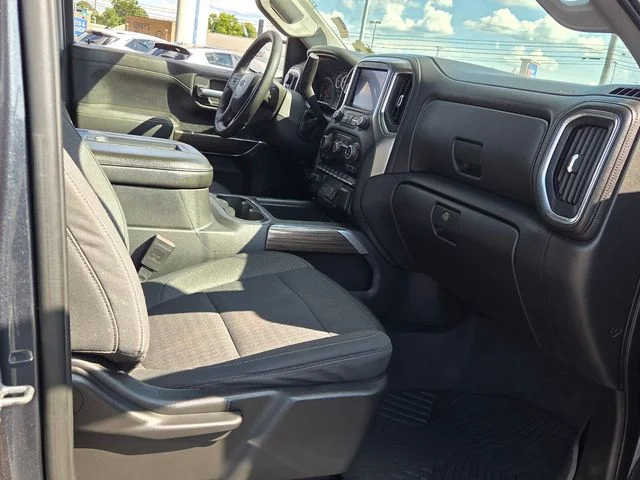 Used 2020 Gray Chevrolet RST image 17