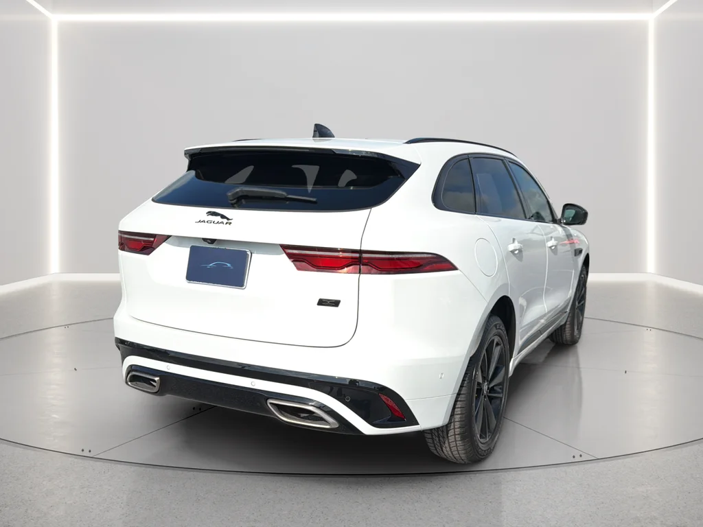 New 2026 Fuji White Jaguar P400 R-Dynamic S image 16