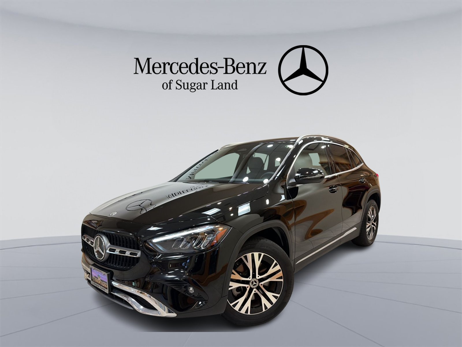 Used 2025 Night Black Mercedes-Benz 4MATIC® image 1