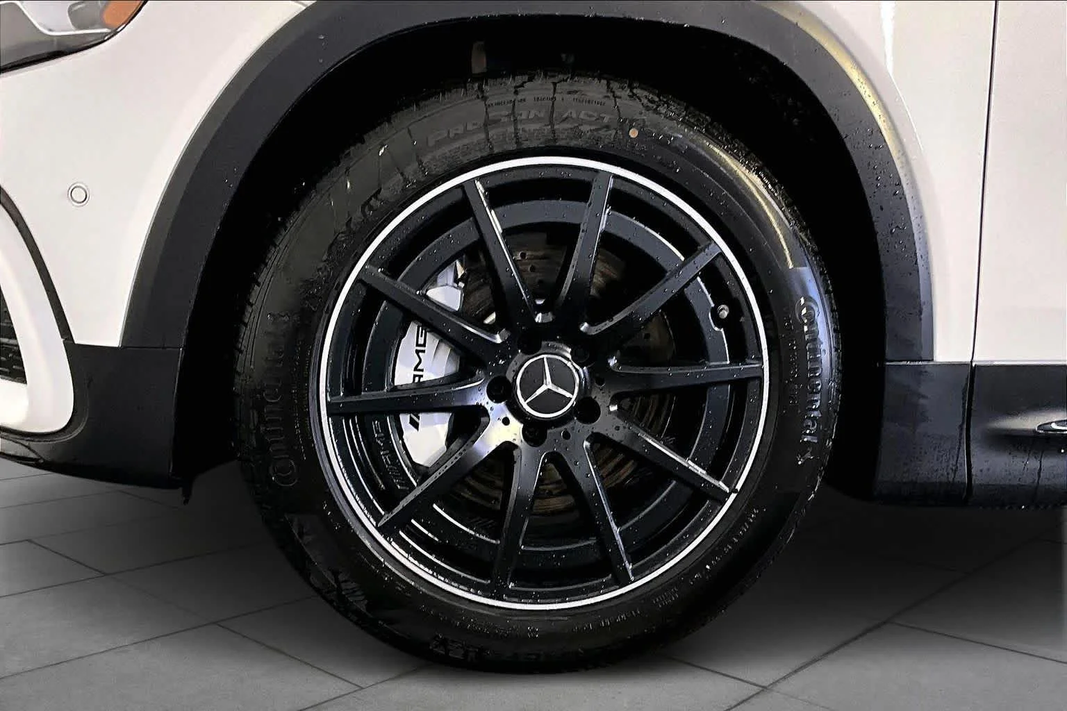 New 2026 Polar White Mercedes-Benz AMG® GLB 35 image 17