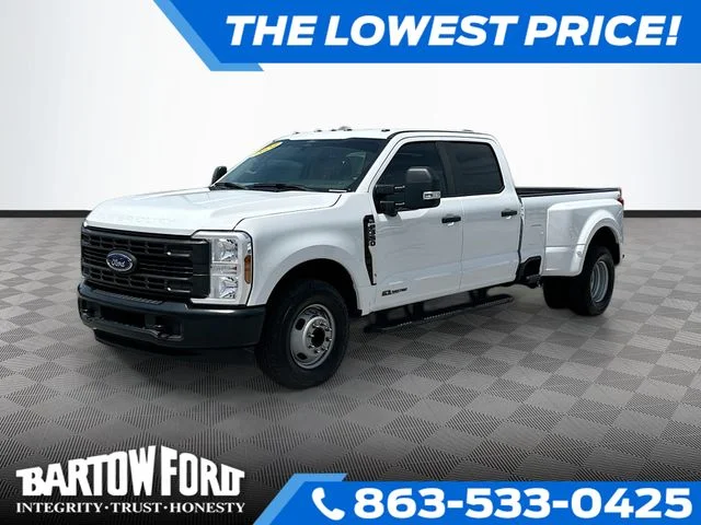 Used 2024 White Ford XL image 1