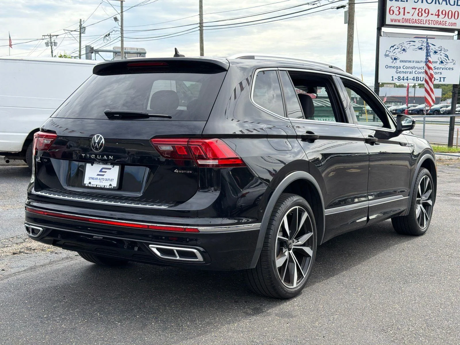 2024 Volkswagen Tiguan SEL R-LINE - Photo 7