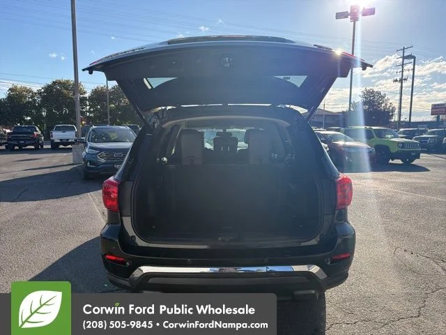 Used 2017 Black Nissan SL image 29