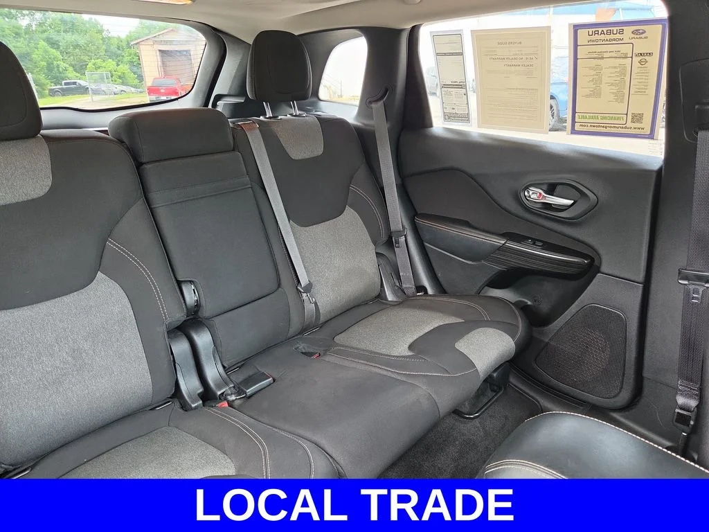 Used 2014 Gray Jeep Latitude image 12