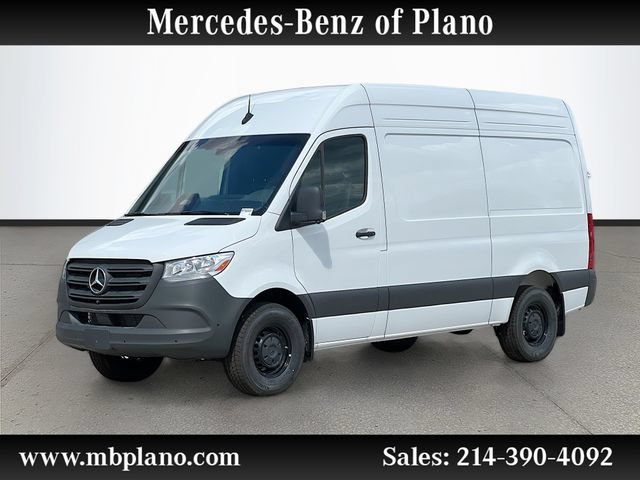 New 2026 Arctic+White Mercedes-Benz Cargo 144 WB image 1