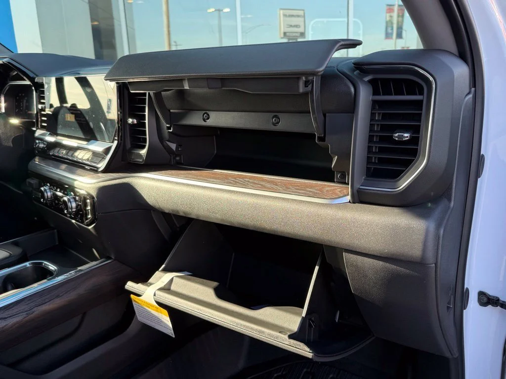 New 2026 Glacier White Tricoat GMC SLT image 16