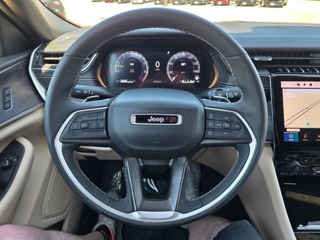 Certified Used 2024 Bright White Clearcoat Jeep Limited image 23