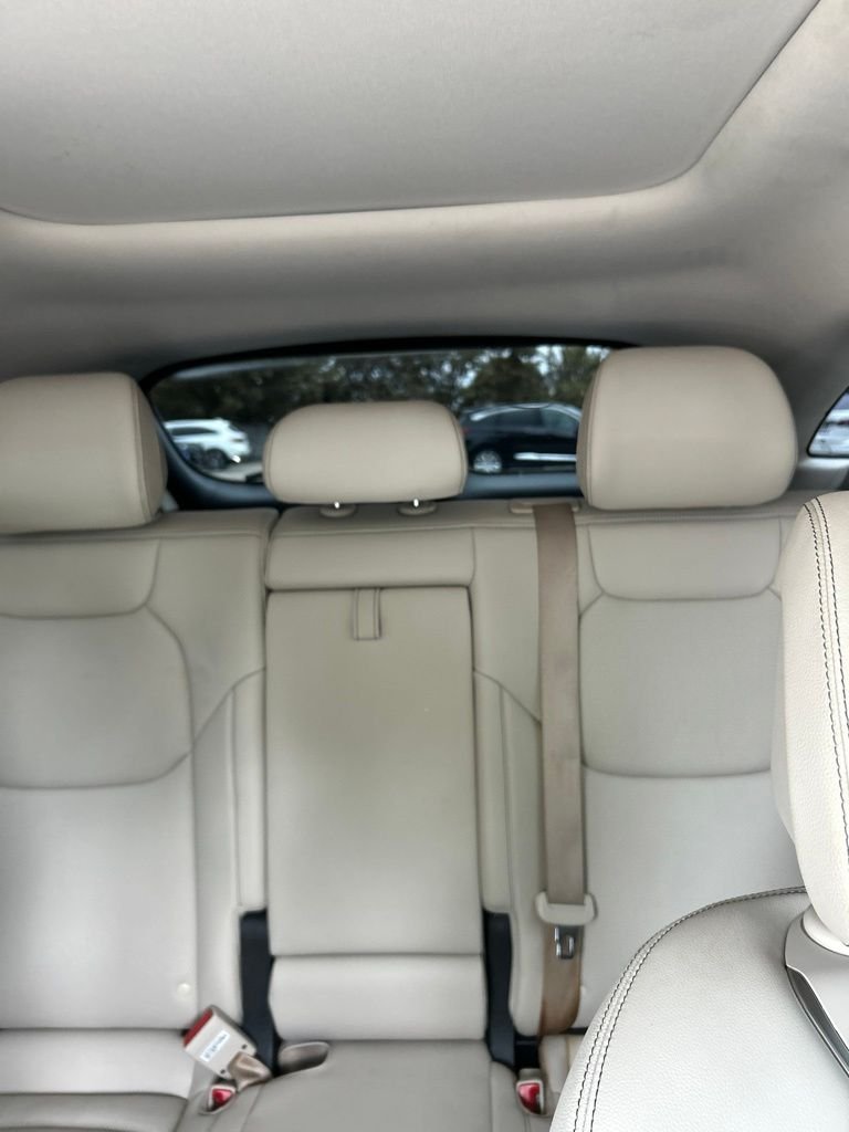 Used 2023 White Genesis 2.5T image 31