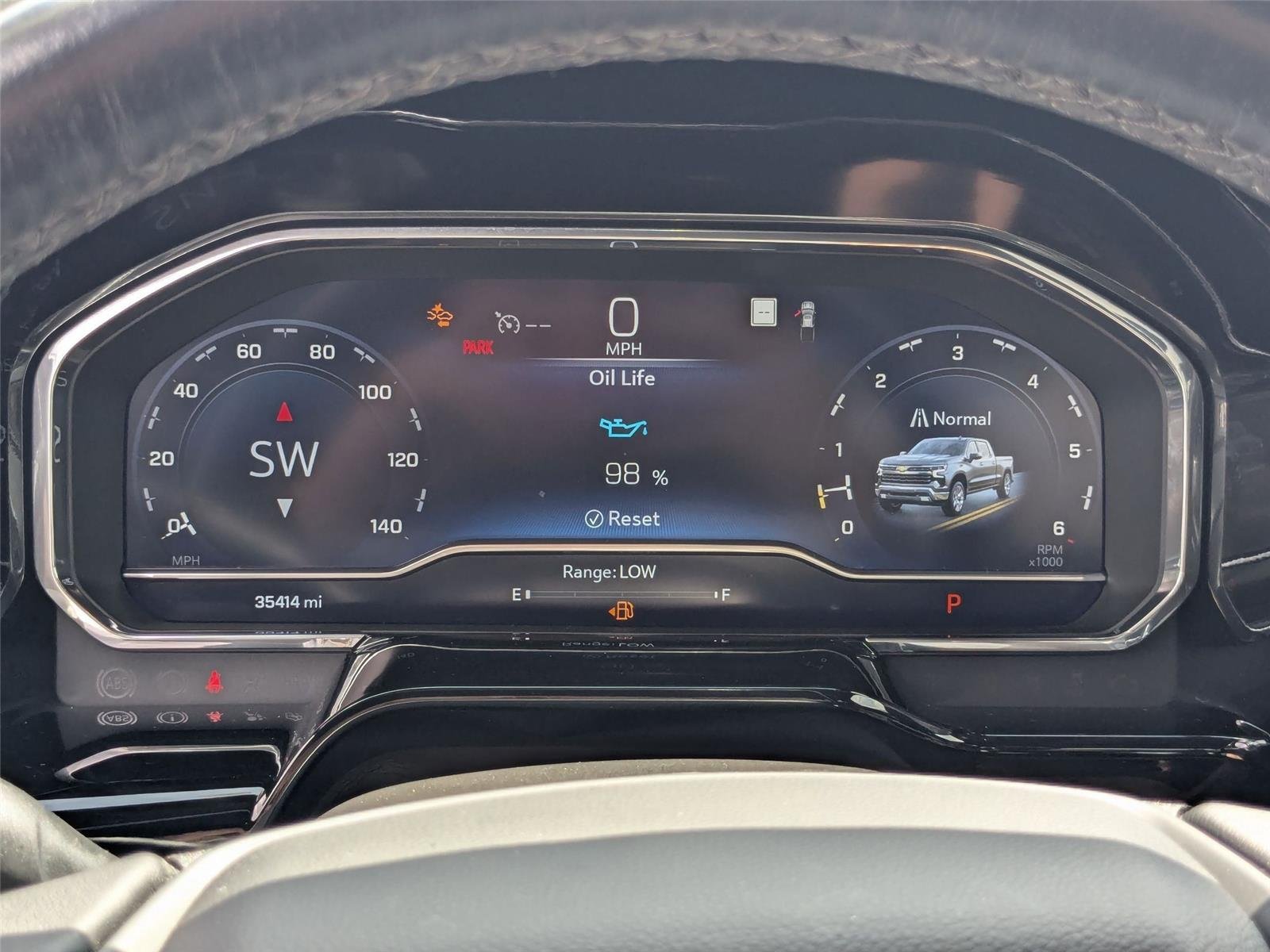 Used 2022 Summit White Chevrolet RST image 16