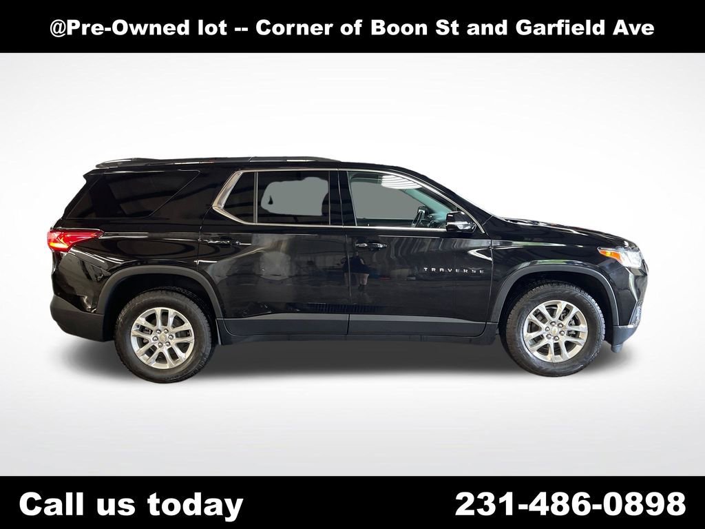 Used 2021 MOSAIC BLACK METALLIC Chevrolet LT Leather image 6