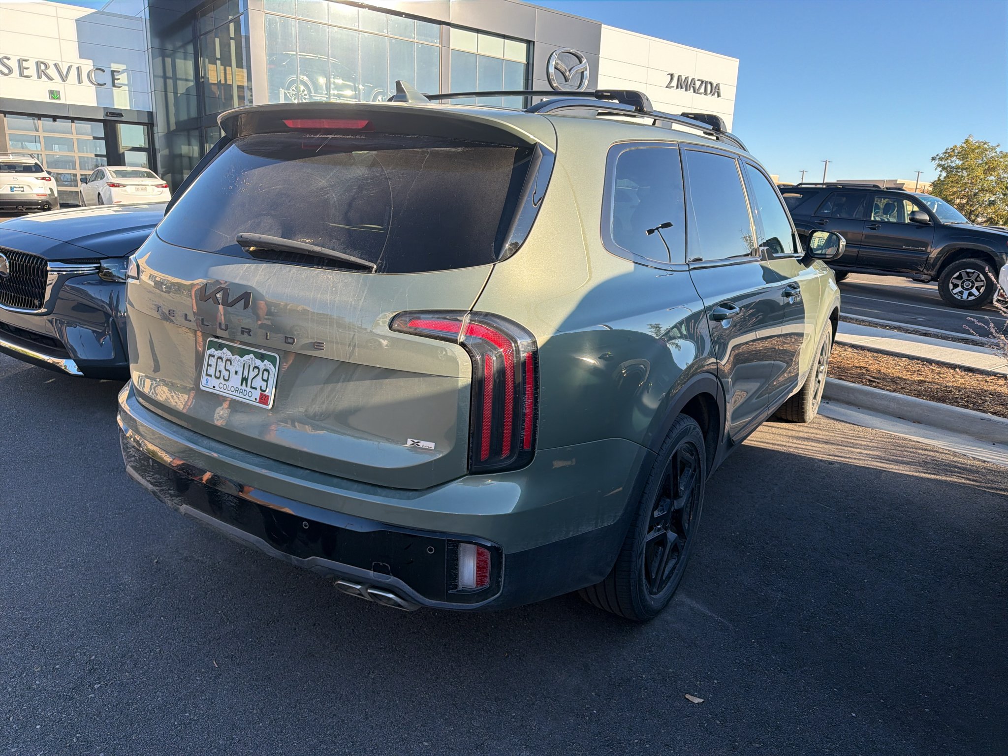 Used 2025 Green Kia EX image 5