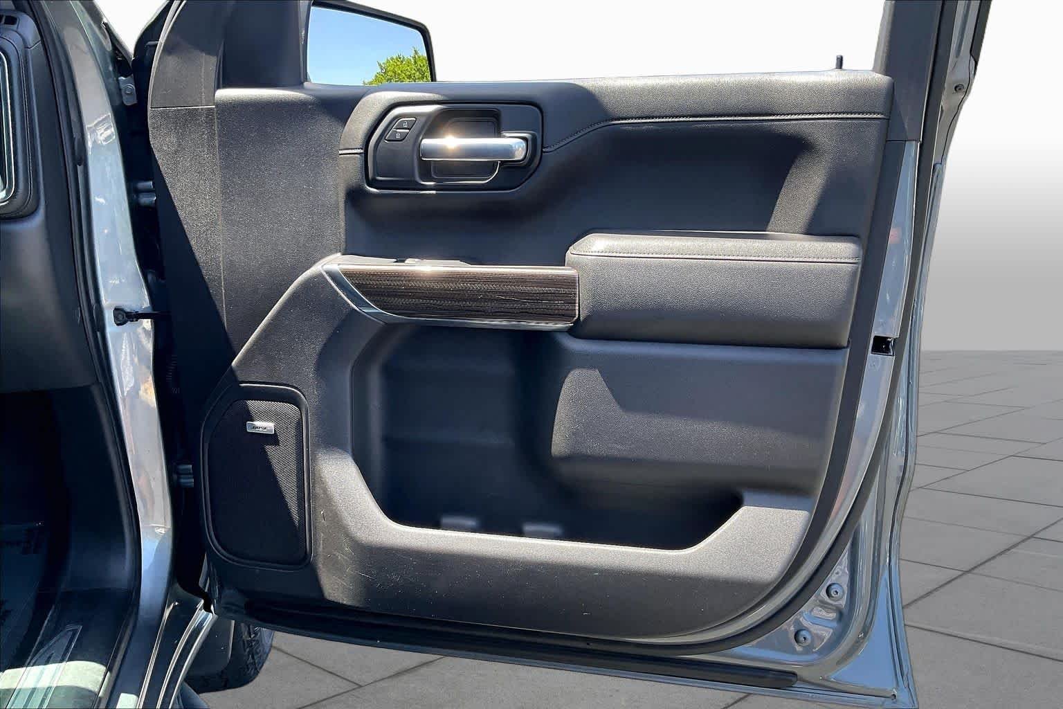 Used 2021 SATIN STEEL METALLIC Chevrolet LT Trail Boss image 23