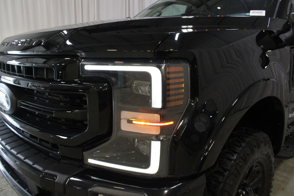 Used 2021 Black Metallic Ford Lariat image 35