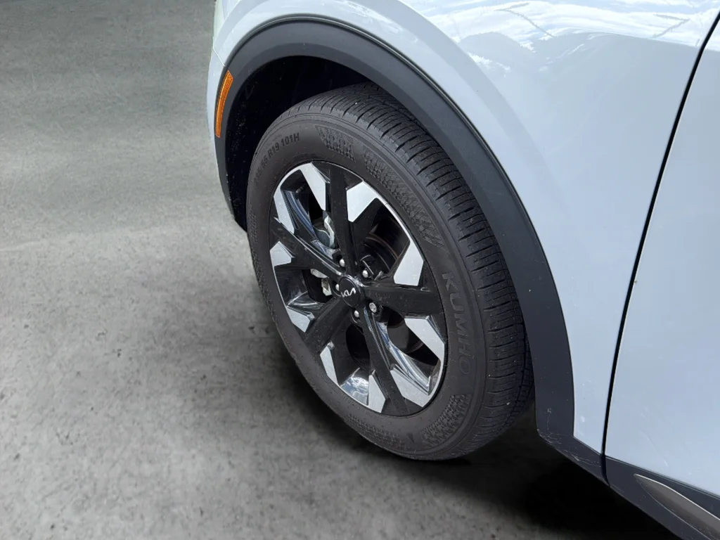 Used 2024 Gray Kia X-Line image 30