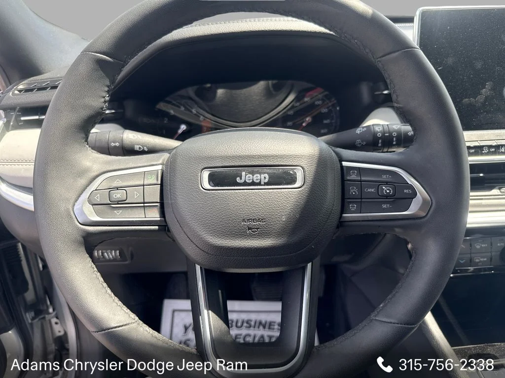 Used 2025 Silver Jeep Limited image 16