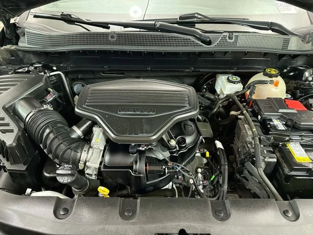 Used 2022 Black Chevrolet RS image 33