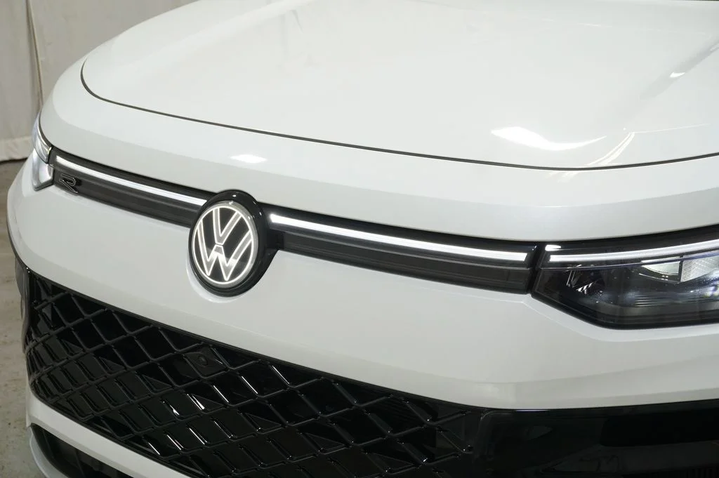 New 2026 White Volkswagen 2.0T SEL R-Line Turbo image 35