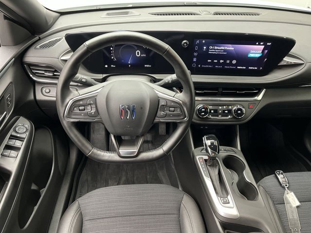 Used 2025 Summit White Buick Preferred image 13