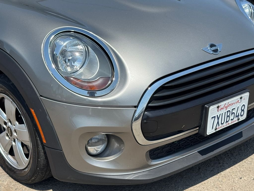 Used 2017 Silver MINI Base image 7