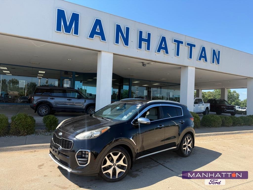 Used 2017 Black Cherry Kia SX image 1