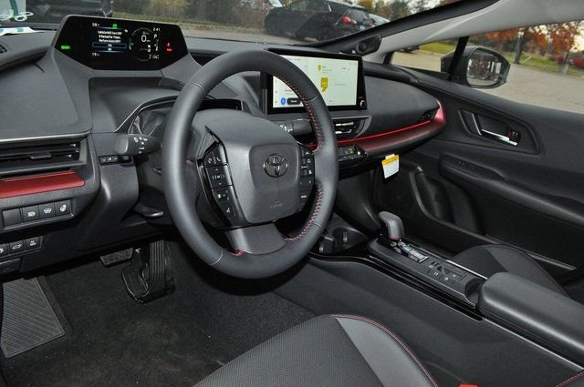 New 2026 Cutting Edge Toyota XSE Premium image 7