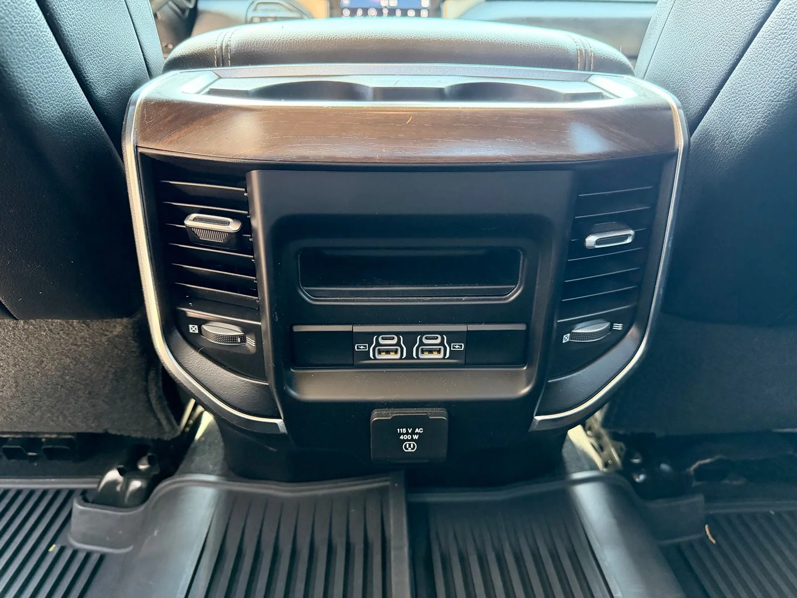 Used 2022 White Ram Laramie image 29