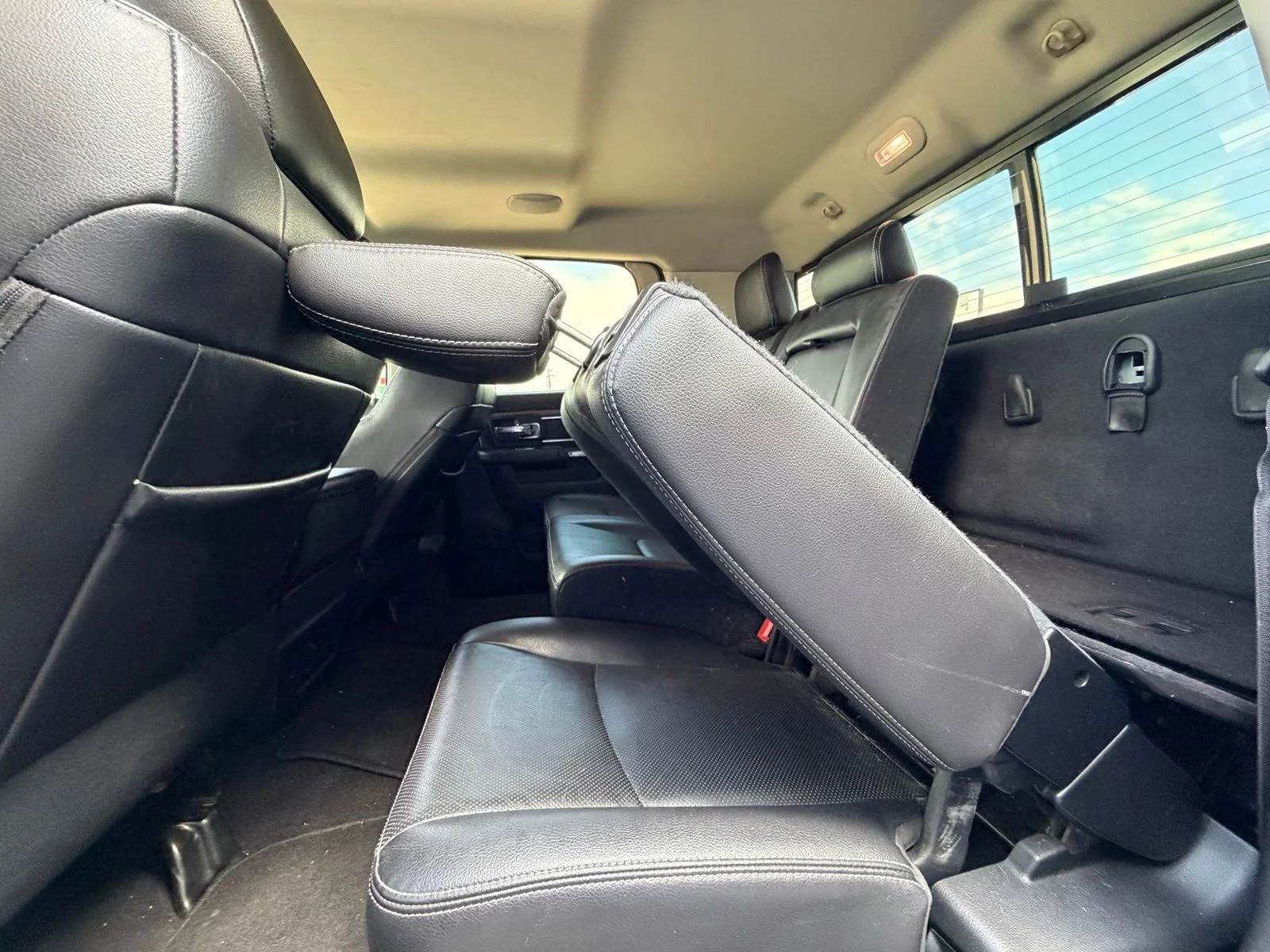 Used 2016 Black Ram Laramie image 11