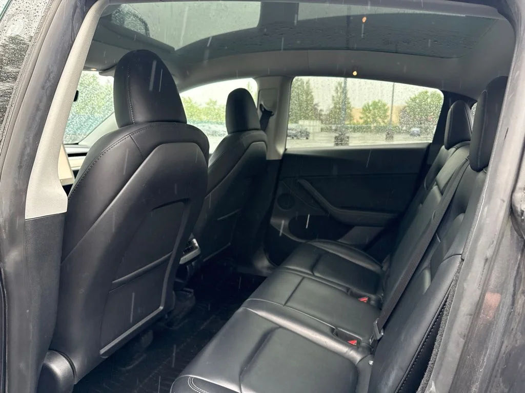 Used 2023 Midnight Silver Metallic Tesla Long Range image 17