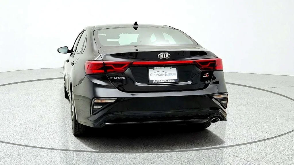 Used 2019 Aurora Black Kia S IVT image 6