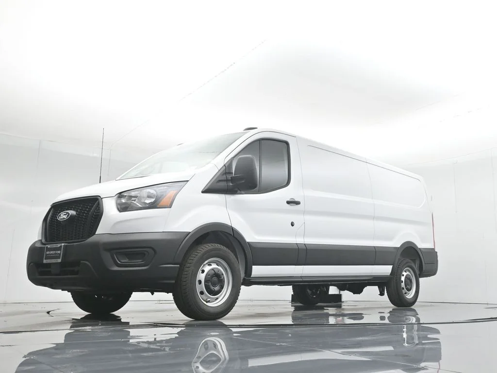 New 2026 White Ford Base image 45