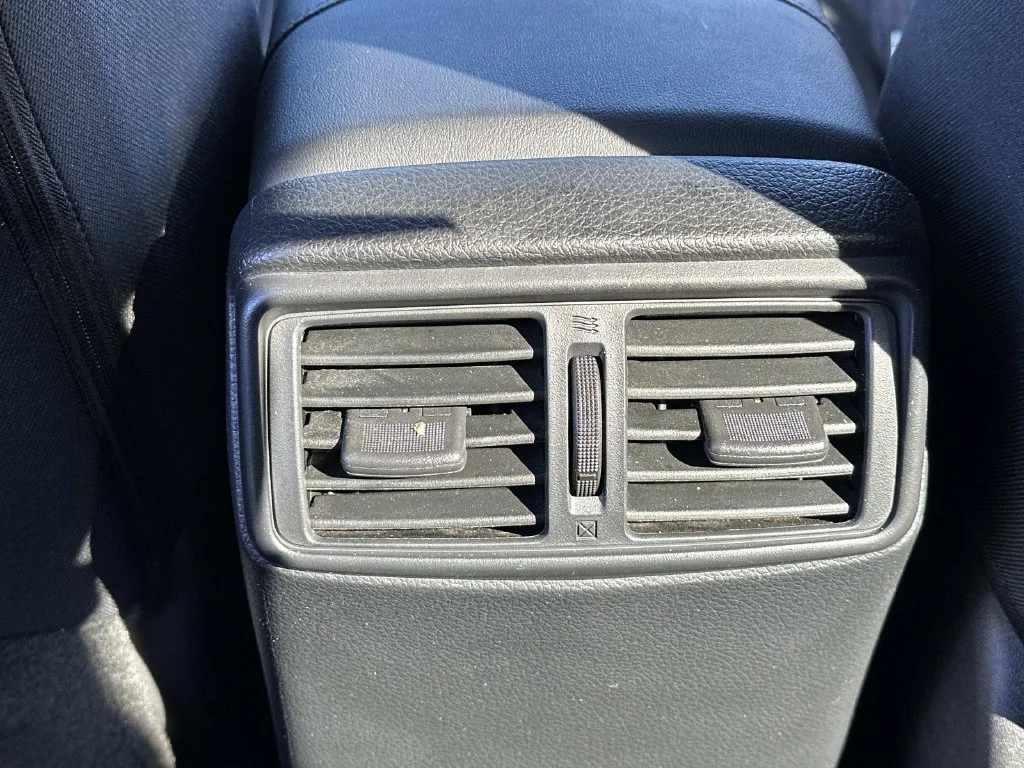 Used 2019 Silver Nissan SV image 17