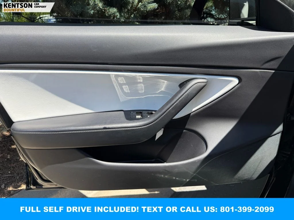Used 2019 Black Tesla Long Range image 16