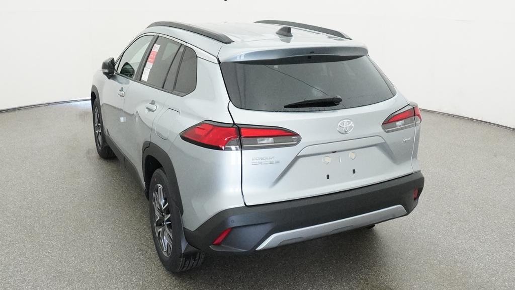 New 2026 Sonic Silver Toyota XLE image 21