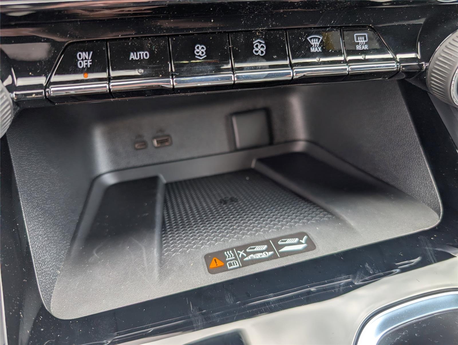 2026 Chevrolet Traverse LT - Photo 16