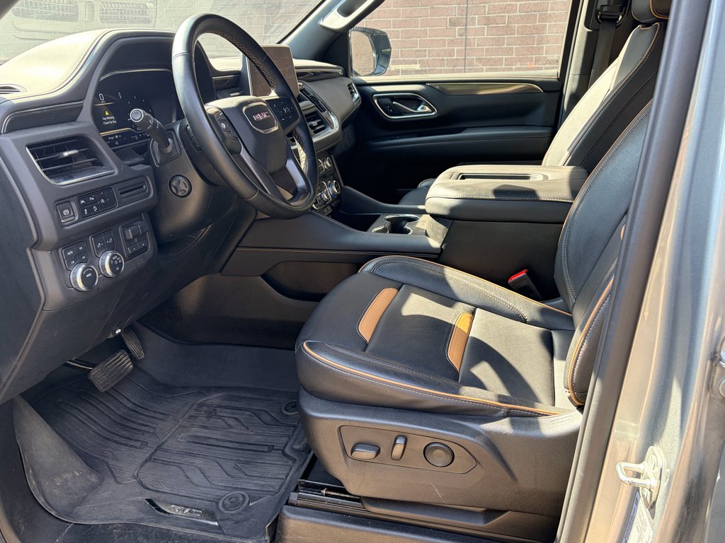 Used 2023 Titanium Rush Metallic GMC AT4 image 11