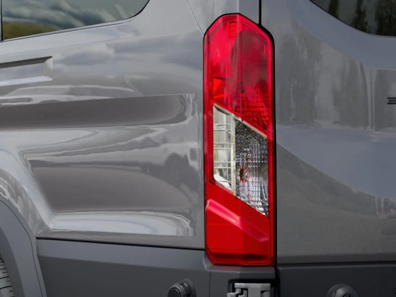 New 2027 Carbonized Gray Metallic Ford XLT image 21
