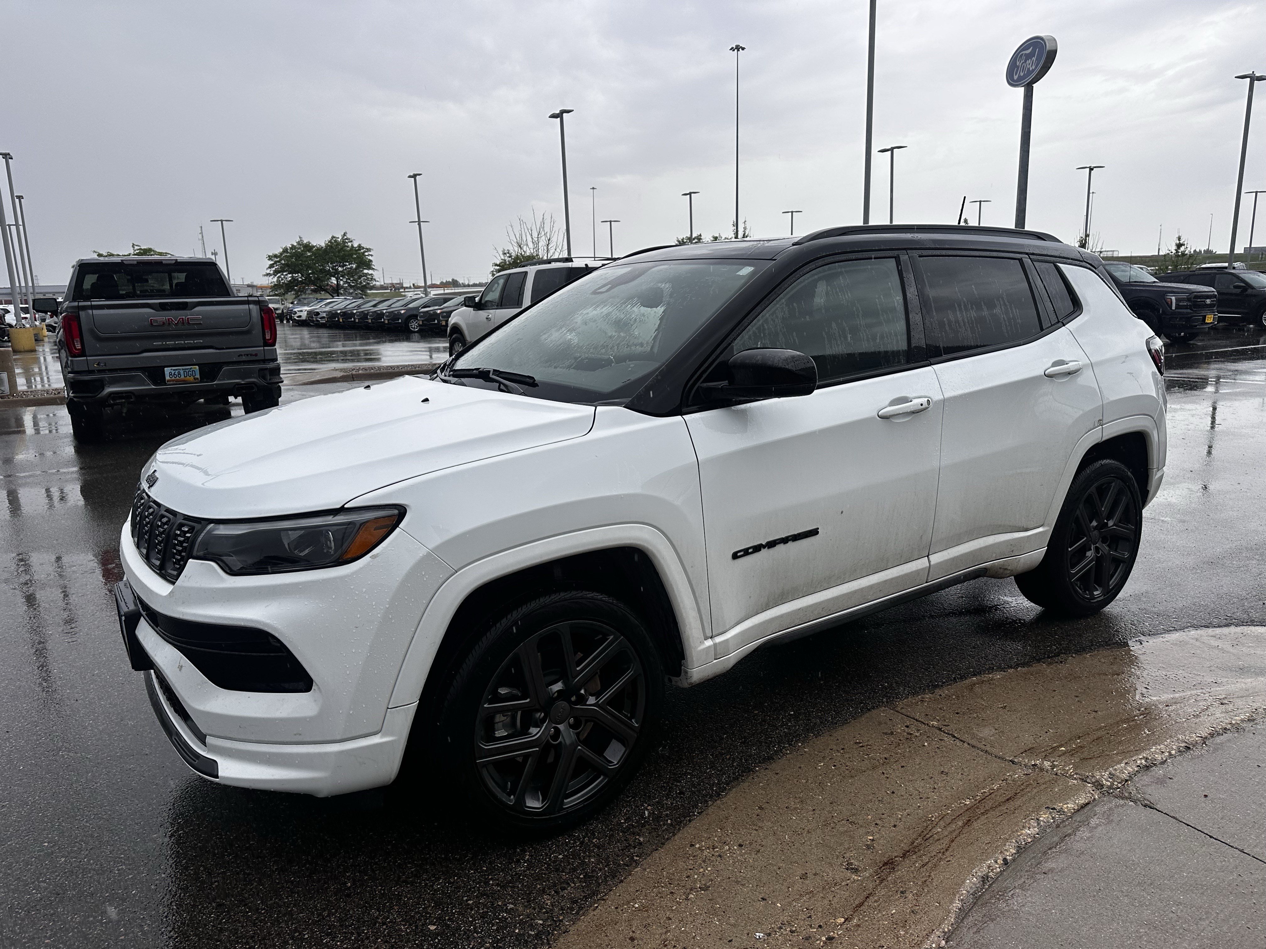 Used 2024 Bright White Clearcoat Jeep Limited image 2