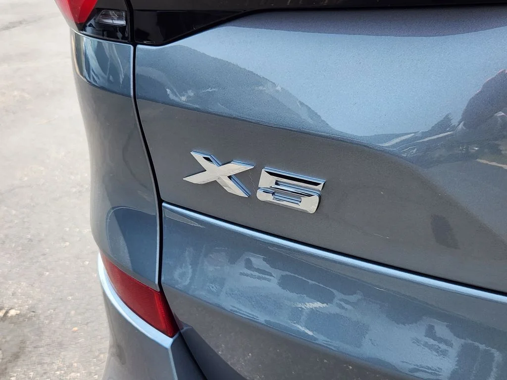 New 2026 Skyscraper Grey Metallic BMW xDrive40i image 20