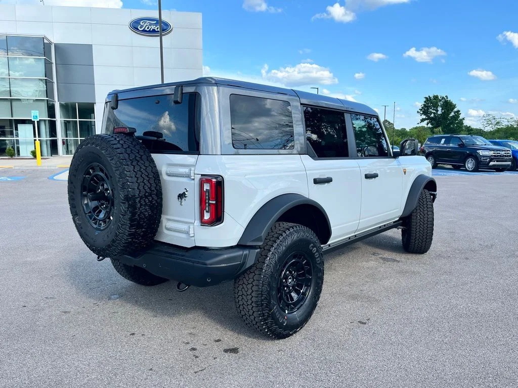 New 2026 White Ford Badlands image 5
