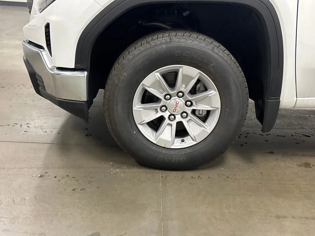 2026 GMC Sierra 1500 Pro - Photo 8