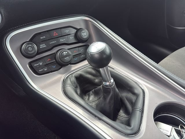 Used 2022 White Dodge R/T Scat Pack image 30