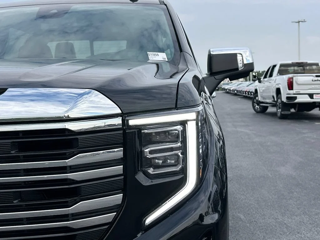 New 2026 Onyx Black GMC SLT image 12