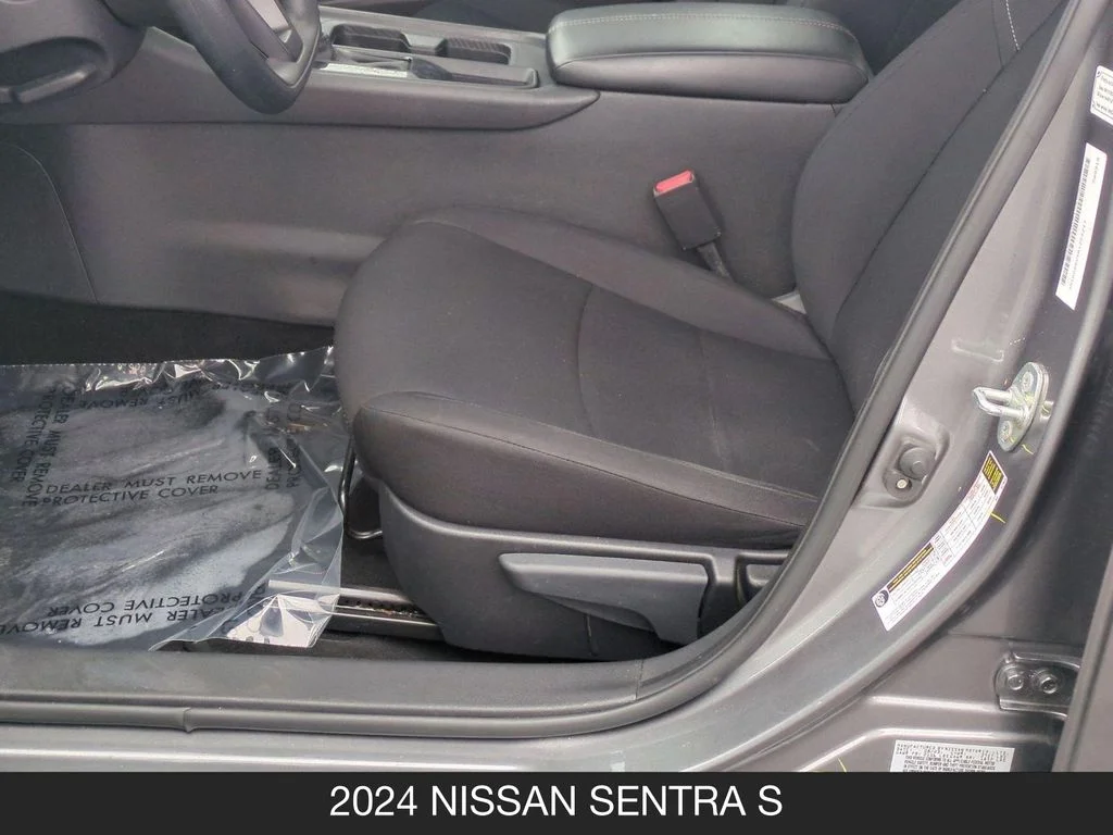 Used 2024 Gray Nissan S image 15