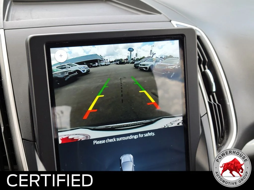 Used 2024 White Ford SEL image 24