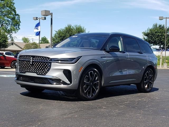2024 Lincoln Nautilus Reserve AWD's photo