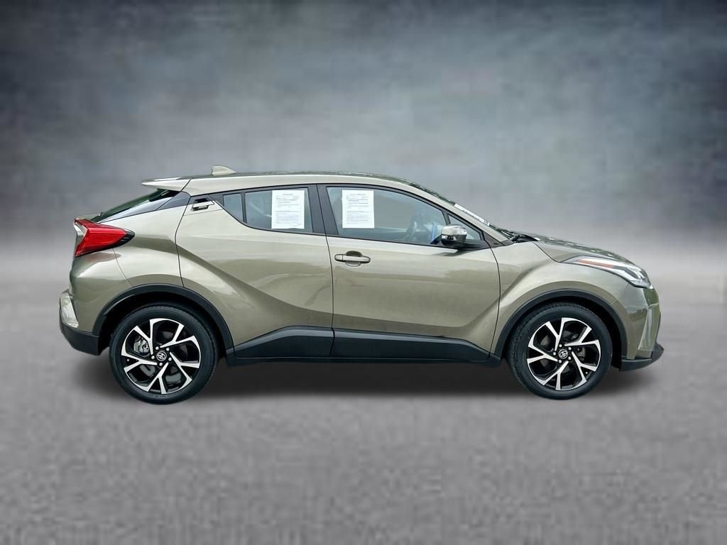 Used 2021 Brown Toyota XLE image 4