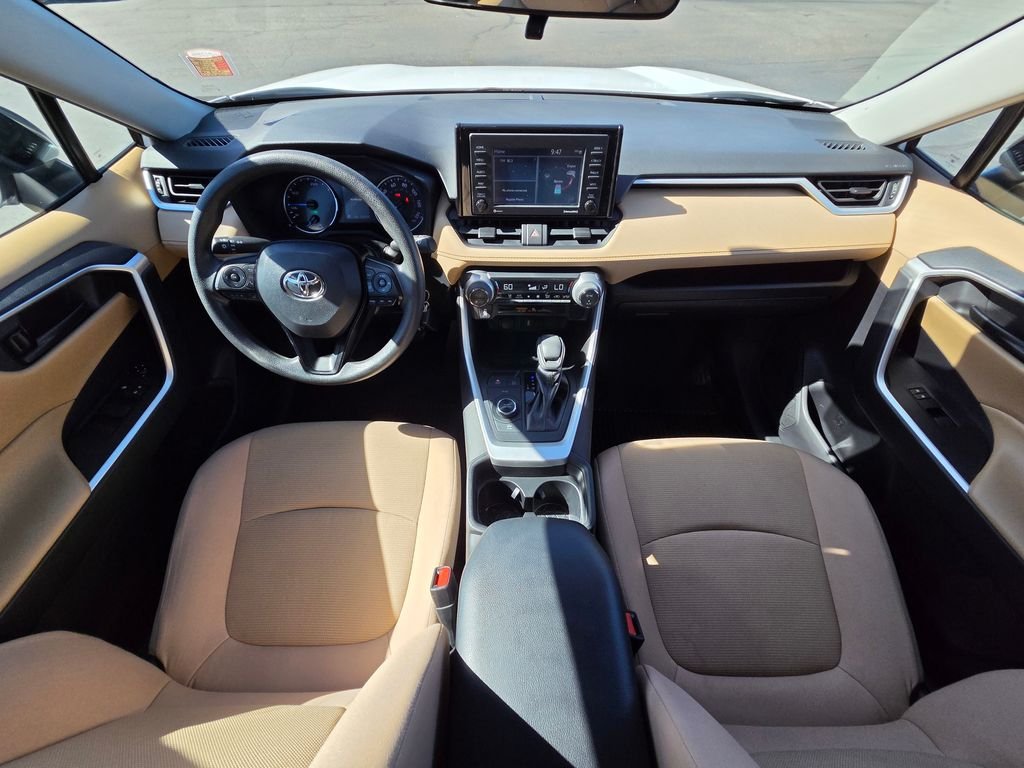 Used 2021 White Toyota LE image 21
