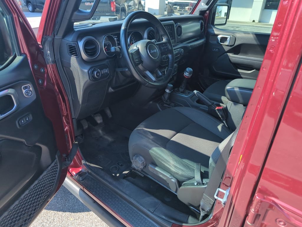 Used 2021 Red Jeep Unlimited Willys image 10
