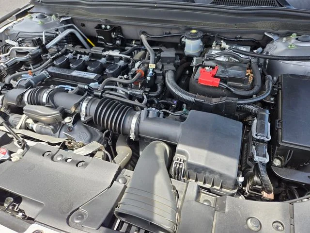 Used 2019 Silver Honda EX-L image 28